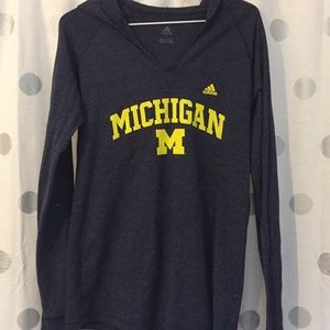 University of Michigan hooded Tee